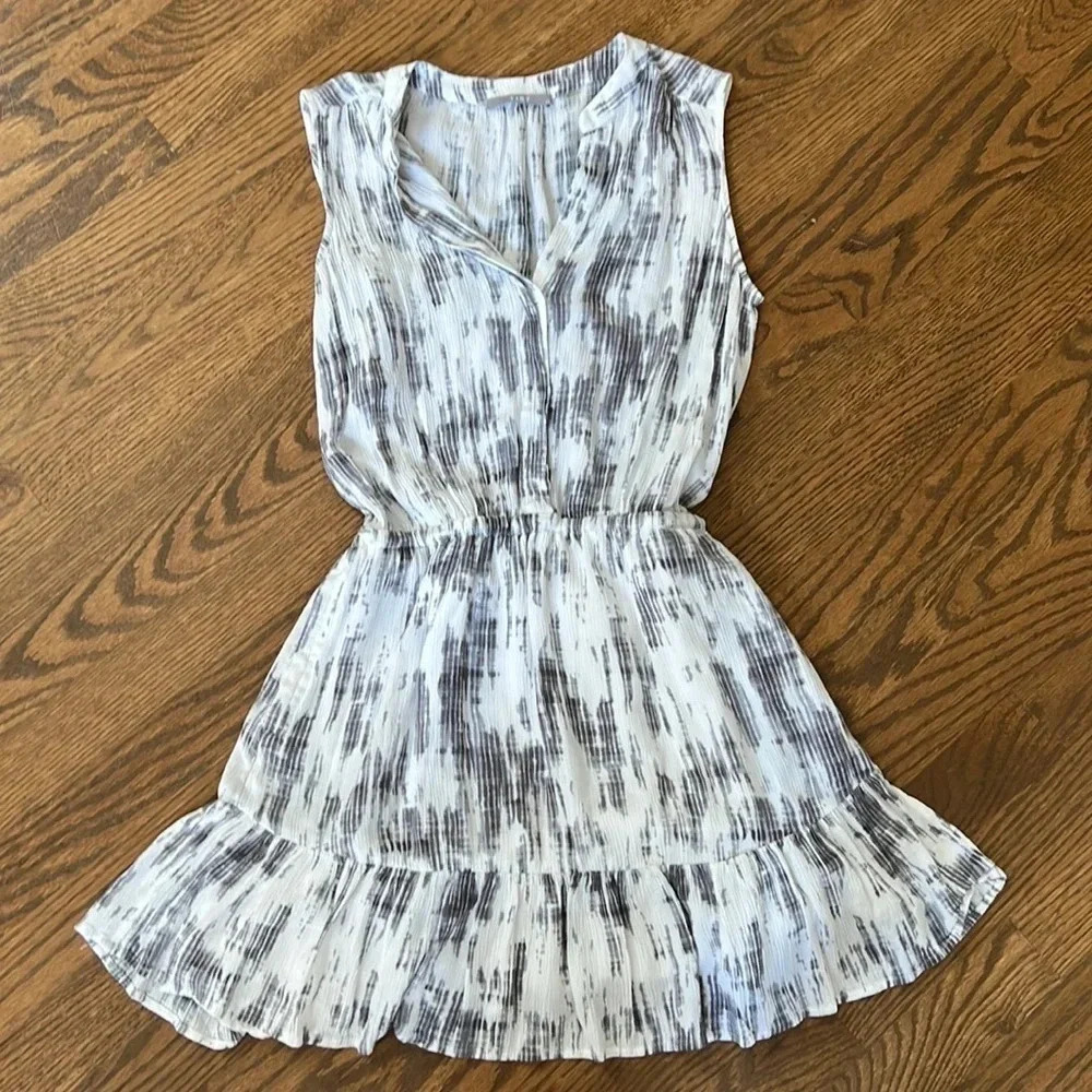 TART Sleeveless V-neck button down mini dress with pockets women’s size XS